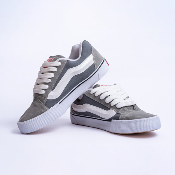 KNU GRIS2 V. KNU