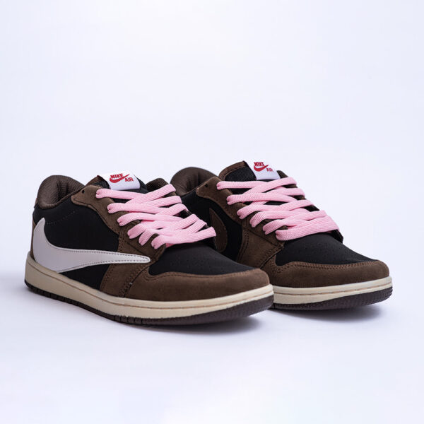 NIKE JORDAN1 (1) N. JORDAN