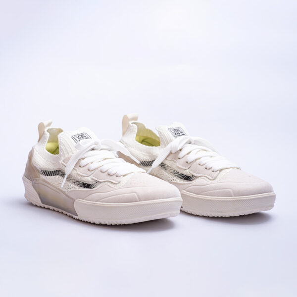 VANS OFF WHITE1 V. OFF WHUITE