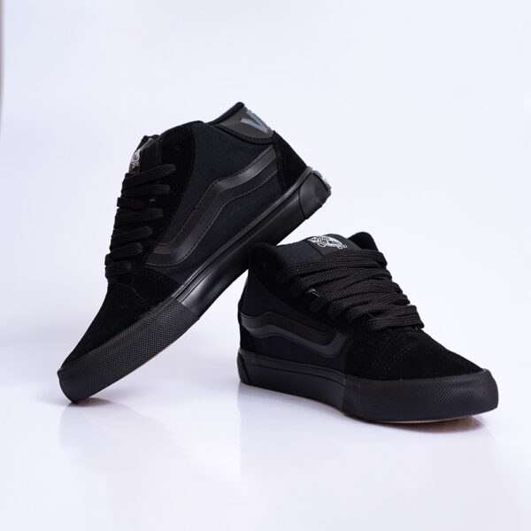 BOTA KNU NAC2 V. BOTA KNU